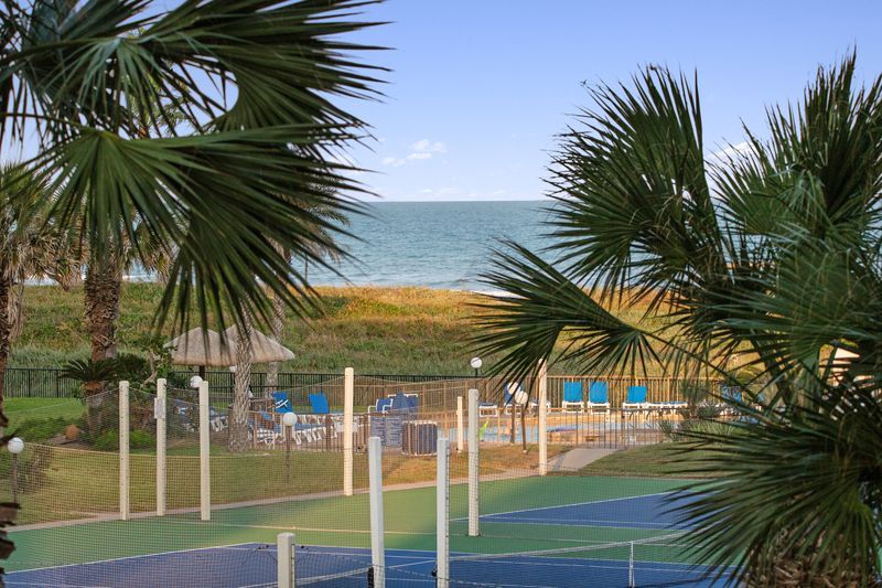 Blue Ocean Vacation Rentals - 386123 image 0