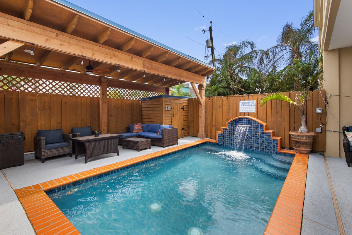 Blue Ocean Vacation Rentals - 470367 image 0